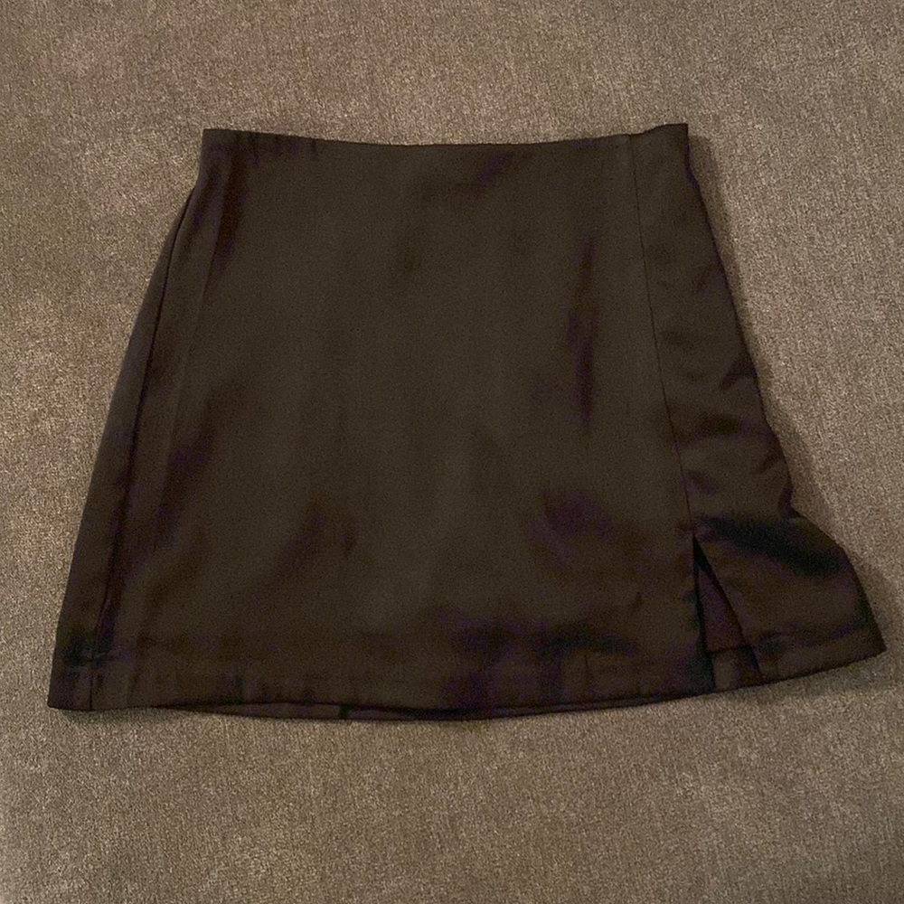 Abercrombie satin mini skirt (skort)